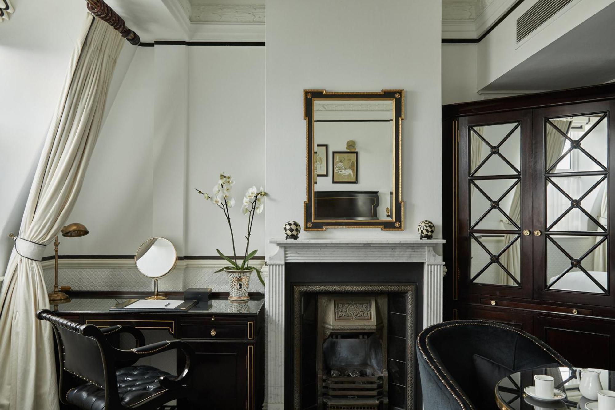 41 Hotel London Ngoại thất bức ảnh A suite at the Mandarin Oriental, London