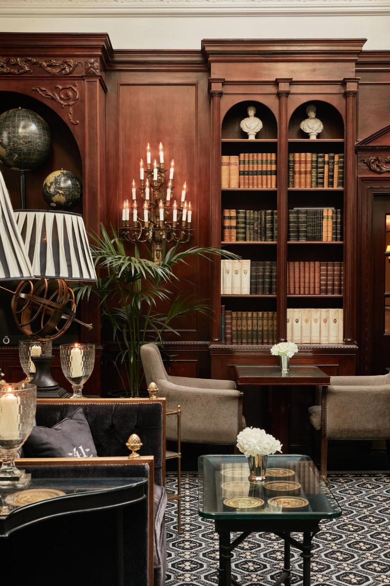 41 Hotel London Ngoại thất bức ảnh Library at the St. Regis